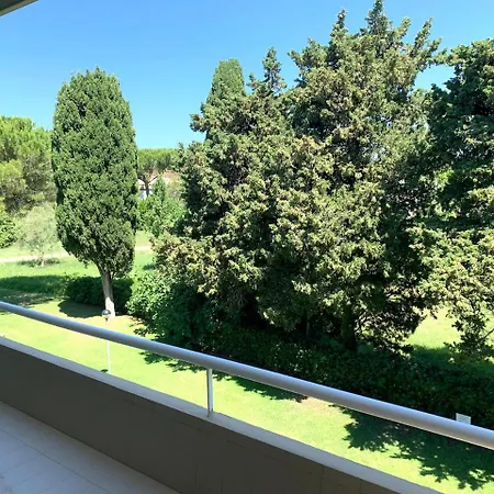 Marina Del Forte Apartment