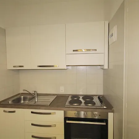 Marina Del Forte Apartment *