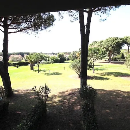 Marina Del Forte Apartment *